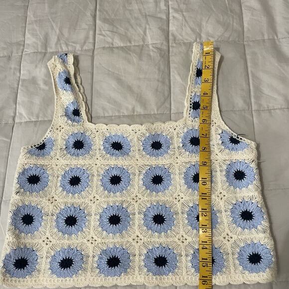 Rebellion Again Tank Top Women Sz Medium Cream Blue Floral Boho Crochet Crop - Picture 5 of 8